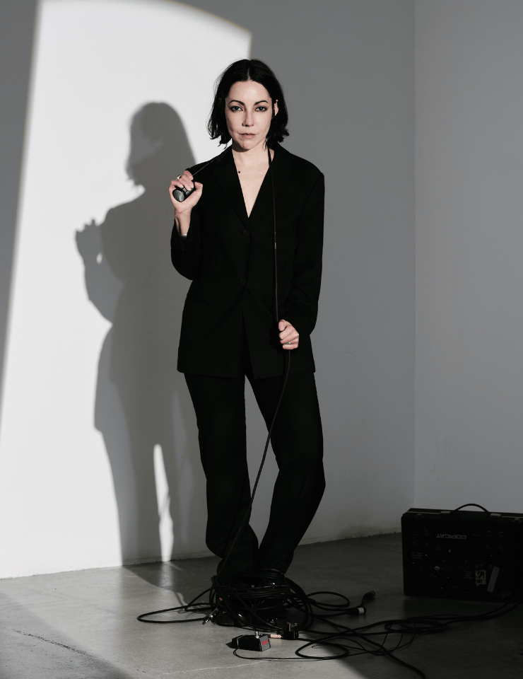 Offizielles Cover des Events Lucrecia Dalt apresenta 'A Danger to Ourselves' + Alex Lazaro