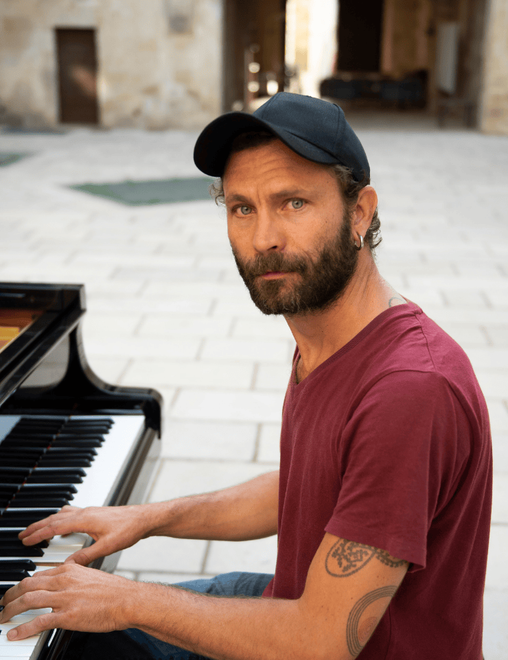 Giovanni Di Domenico & Tatsuhisa Yamamoto + Manuel Mota