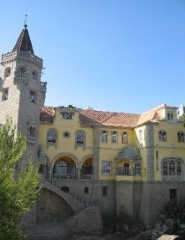 Museu Condes de Castro Guimarães